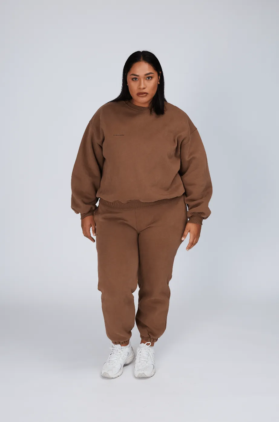 LUXE 23 Jumper - Chocolate