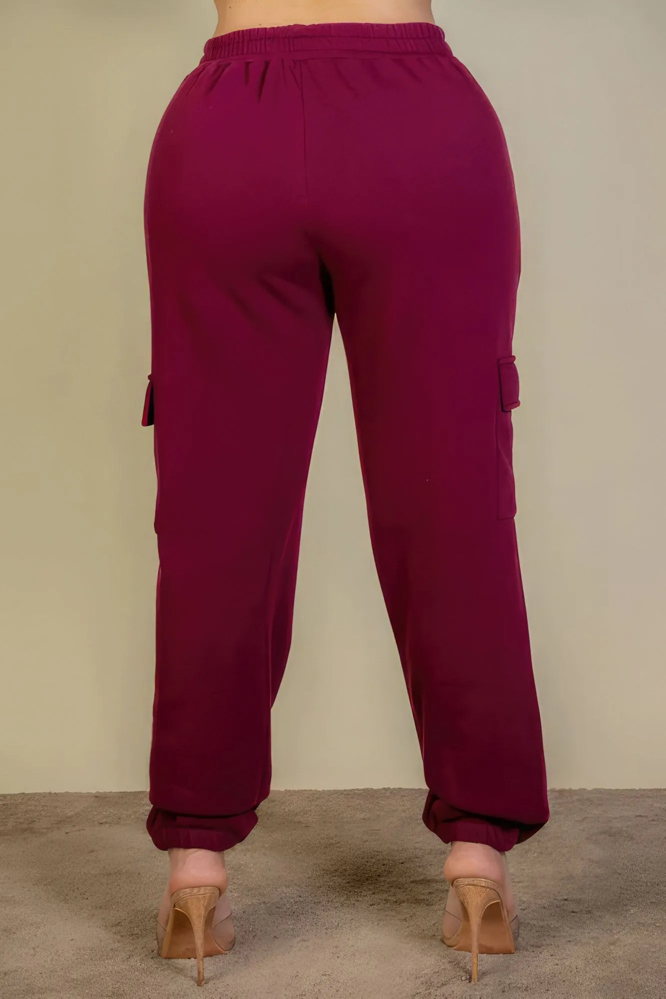 Plus size side pocket drawstring waist sweatpants