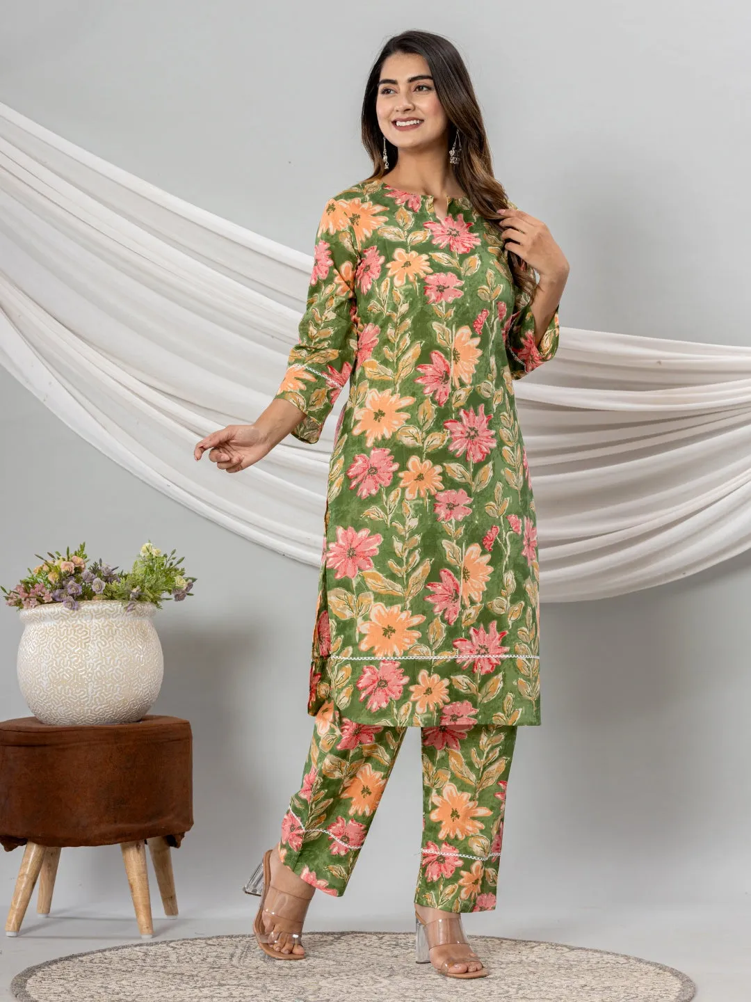 Pure Cotton Floral Printed Kurta Trouser Co-Ord Sets - Green