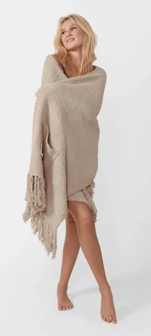 Snug Fringed Wrap